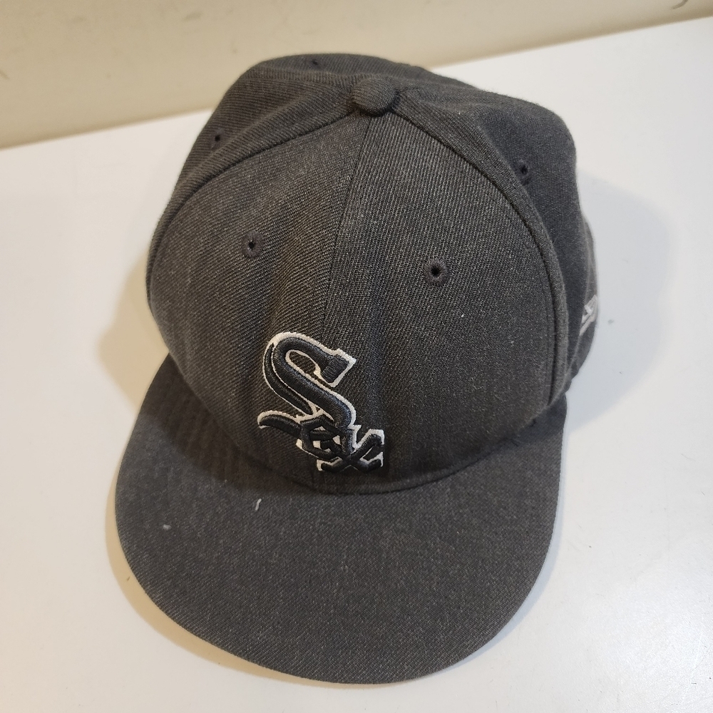 New Era Men's grat Chicago White Sox  baseball cap 7 5/8
